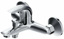 Смеситель для ванны/душа Dorff Stark однорычажный, керамический, настенный, излив короткий литой 159 мм, латунь, хром