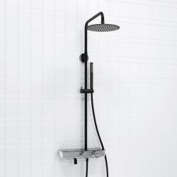 Душевая система WasserKRAFT Abens, высота 800-1250 мм, цвет хром/черный матовый, комплект: термостатический смеситель/излив/тропический душ (с верхней лейкой)/стойка/лейка/шланг, наружного монтажа