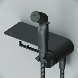 Смеситель с гигиеническим душем AM.PM Func, встраиваемый, однорычажный, керамический, без излива, с гибким шлангом/лейкой, с полкой/бумагодержателем, латунь, цвет черный