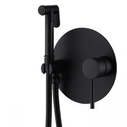 Смеситель с гигиеническим душем ABBER Emotion встраиваемый, однорычажный, керамический, без излива, с гибким шлангом/лейкой, латунь, цвет черный матовый AF8826B