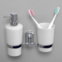 Держатель стакана и дозатора WasserKRAFT, настенный, металл/фарфор, форма округлая, для жидкого мыла/щеток в ванную/туалет/душевую кабину, цвет хром/белый
