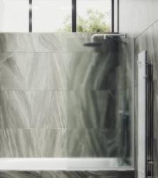 Душевая шторка на ванну MaybahGlass, 140х30 см, сатиновое стекло/профиль узкий, цвет белый матовый, фиксированная, закаленное стекло 8 мм, плоская/панель, правая/левая, правосторонняя/левосторонняя, универсальная