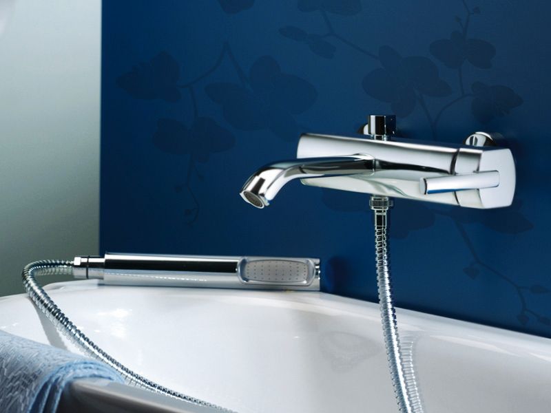 Смеситель для ванны/душа Webert Azeta однорычажный, хромированный, настенный, излив 209 мм, неповоротный, латунь, цвет хром