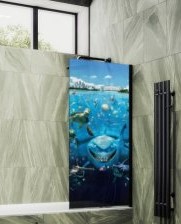 Душевая шторка на ванну MaybahGlass, 140х60 см, стекло с рисунком (ФП005)/профиль широкий, цвет черный, фиксированная, закаленное стекло 8 мм, плоская/панель, правая/левая, правосторонняя/левосторонняя, универсальная
