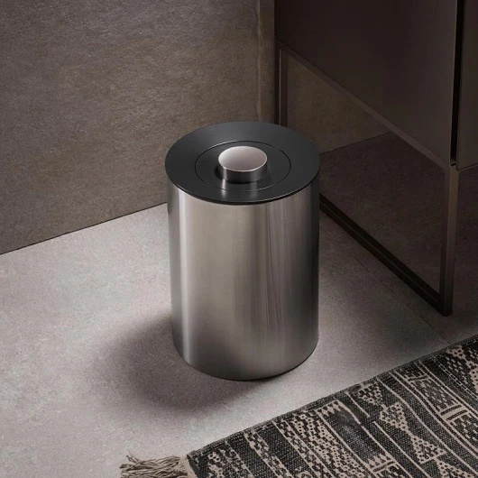 Ведро для мусора Keuco Plan с крышкой, 5 л, напольное, пластик/нержавеющая сталь, форма круглая, для туалета/ванной/кухни, цвет хром/черно-серый
