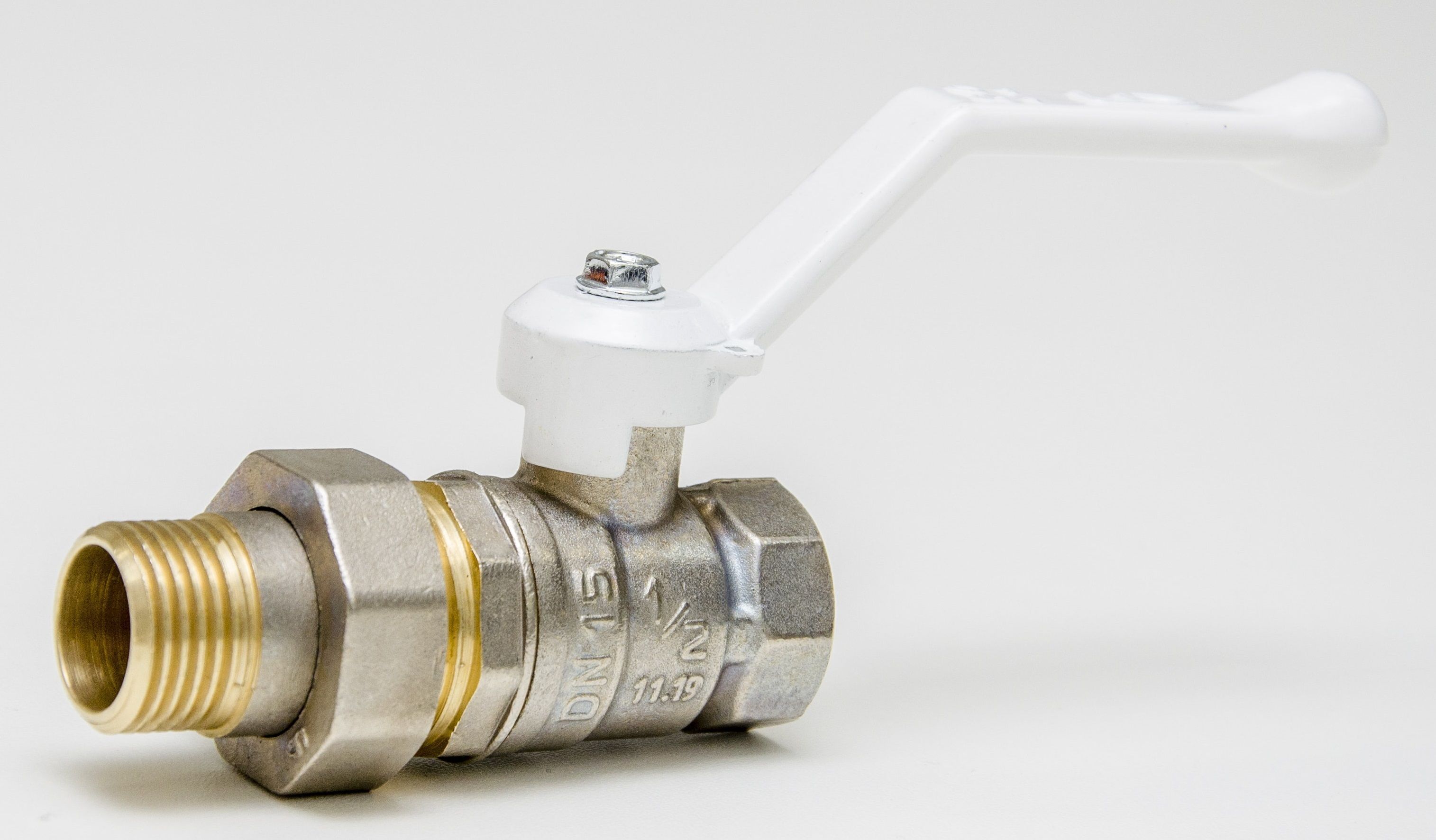 Кран мини вв ф3/4'' stout. Кран американка с рычагом. Кран шаровый с полусгоном 3/4. Кран американка с рычагом. Кран шаровый латунный ld pride 47.