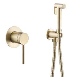 Смеситель с гигиеническим душем ABBER Emotion встраиваемый, однорычажный, керамический, без излива, с гибким шлангом/лейкой, латунь, цвет золото матовое AF8825G