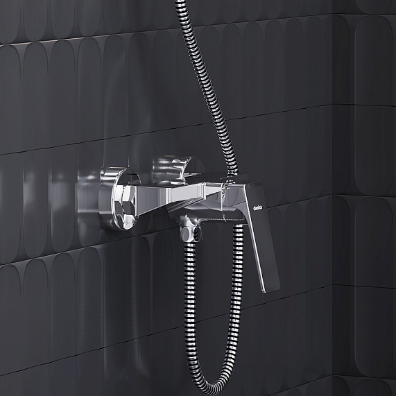 Смеситель для душа Damixa Merkur однорычажный, керамический, настенный, без излива/шланга/лейки, латунь, цвет хром