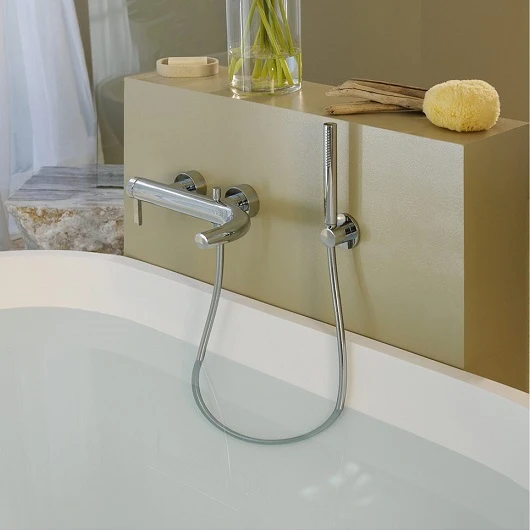 Смеситель для ванны/душа Keuco Edition 400 однорычажный, настенный, неповоротный, керамический картридж, длина излива 210 мм, с гибким шлангом, лейкой, латунь, цвет хром