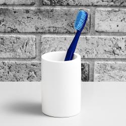 Стакан WasserKRAFT Berkel, настольный, материал: полирезин, форма округлая, для зубных щеток в ванную/туалет/душевую кабину, цвет белый