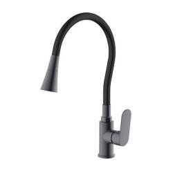 Смеситель для кухни/мойки Splenka S41.43.09 однорычажный, поворотный/гибкий излив, 2 режима поток воды и душ, керамический, высота 146 мм, длина 200 мм, латунь/силикон, цвет графит/черный