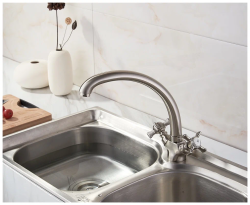 Смеситель для кухни/мойки LEDEME, двухвентильный, поворотный, силуминовый, длина излива 210 мм, силумин, цвет сатин