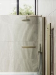 Душевая шторка на ванну MaybahGlass, 140х70 см, сатиновое стекло/профиль бронза, поворотная, закаленное стекло 6 мм, плоская/панель, правая/левая, правосторонняя/левосторонняя, универсальная