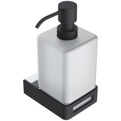 Дозатор жидкого мыла Boheme Q, настенный, латунь/стекло, форма квадратная, для мыла в ванную/туалет/душевую кабину, цвет хром/черный