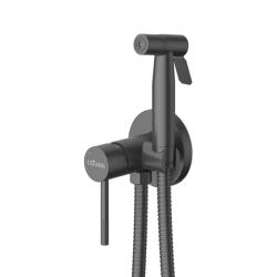 Смеситель с гигиеническим душем Cezares Relax встраиваемый, однорычажный, керамический, без излива, с гибким шлангом/лейкой, нержавеющая сталь, цвет черный матовый Смеситель с гигиеническим душем Cezares Relax встраиваемый, однорычажный, керамический, без излива, с гибким шлангом/лейкой, нержавеющая сталь, цвет черный матовый