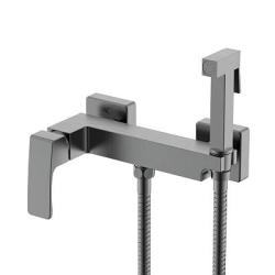 Смеситель с гигиеническим душем Raglo R01.51.09, настенный, однорычажный, керамический, без излива, с гибким шлангом/лейкой, латунь, цвет графит