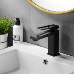 Смеситель для умывальника SHEVANIK однорычажный, прямоугольный, неповоротный, длина излива 130 мм, латунь, цвет черный матовый