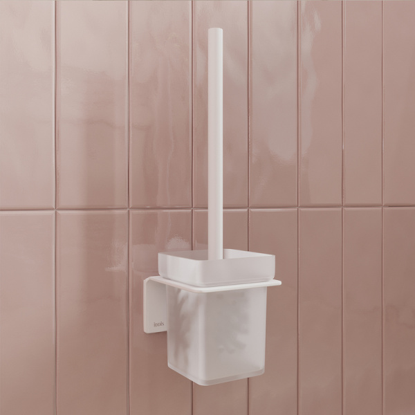 Ершик IDDIS Slide настенный, цвет белый/матовое стекло, сплав металлов/стекло, стальной, прямоугольный, для туалета/унитаза