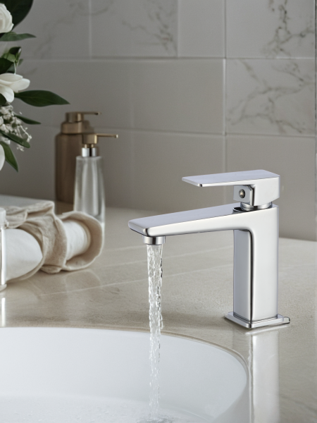 Смеситель для раковины/умывальника Olives Navarra 25100NR однорычажный, неповоротный, керамический, длина излива 119 мм, латунь, цвет хром