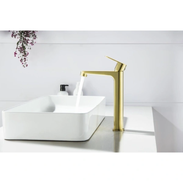 Смеситель для раковины/умывальника Aquatek Оберон однорычажный, неповоротный, фиксированный, высокий, излив длина 157 мм высота 239 мм латунь, цвет шлифованное золото