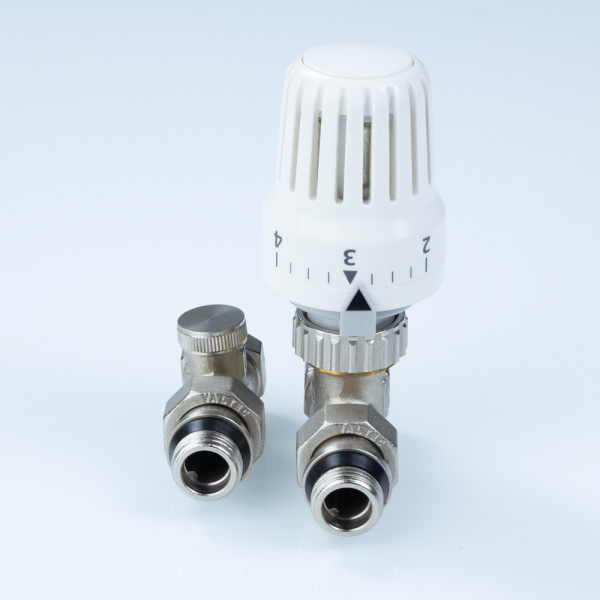 Комплект терморегулирующего оборудования VALTEC для радиатора прямой 1/2" VT.046.N.04