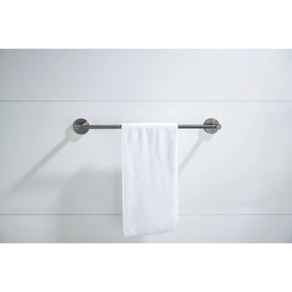 Полотенцедержатель Aquatek Европа одинарный, 600 мм настенный, неповоротный, нержавеющая сталь/латунь, для полотенец в ванную/туалет/душевую кабину, цвет оружейная сталь