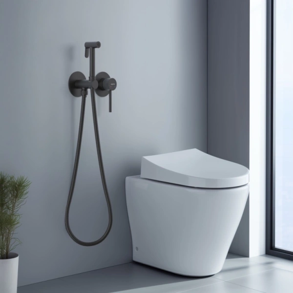 Смеситель с гигиеническим душем Aquatek Европа встраиваемый, однорычажный, керамический, без излива, с гибким шлангом/лейкой, латунь, цвет матовый черный