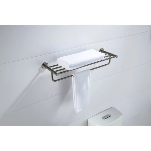 Полка Aquatek Европа с полотенцедержателем, 600х204 мм настенная, цвет оружейная сталь, нержавеющая сталь/латунь, прямоугольная, подвесная, для душа/ванной