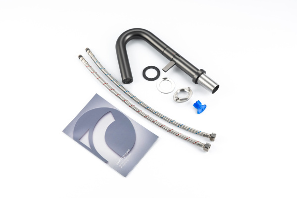 Смеситель для раковины/умывальника Knotlor Elixir, однорычажный, поворотный, керамический, длина излива 138 мм, нержавеющая сталь, цвет вороненая сталь, матовый