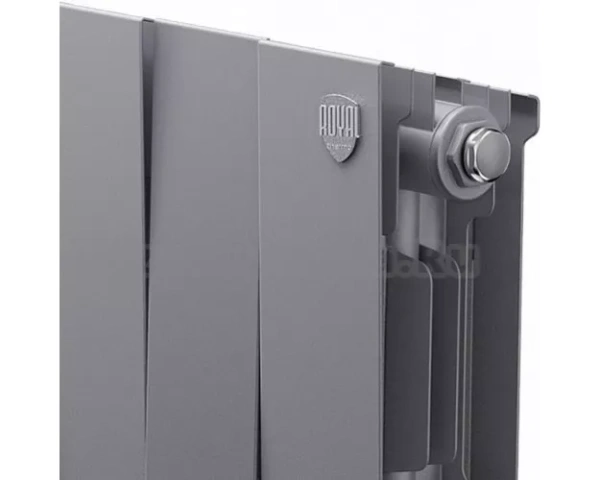 Радиатор отопления Royal Thermo PianoForte 200 Silver Satin (8 секций) биметаллический, боковое подключение, для квартиры, дома, водяные, мощность 808 Вт, настенный, серебристый