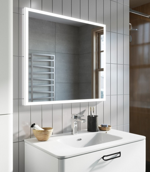 Зеркало IDDIS Brick, 60х70х29 см, с LED/ЛЕД-подсветкой, прямоугольное,  с антизапотеванием, выключатель сенсорный, для ванны, навесное/подвесное/настенное