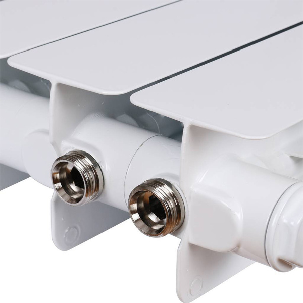 Радиатор Rifar Base 350 Ventil биметаллический 4 секций нижнее правое подключение 556 Вт R35004НПП