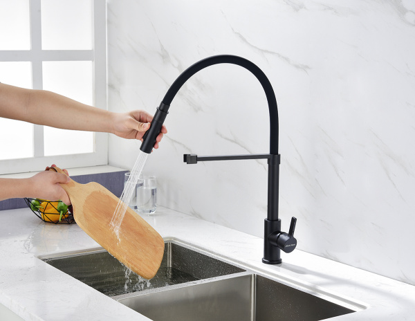 Смеситель для кухни/мойки Paulmark Halt, однорычажный, поворотный/гибкий излив, керамический картридж, высокий, длина излива 230 мм, латунь, цвет антрацит