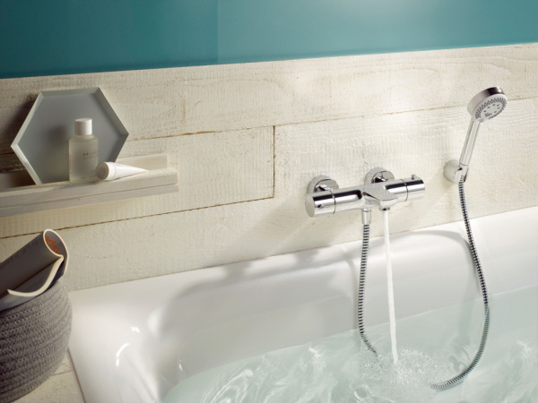 Смеситель для ванны/душа KLUDI OBJEKTA, настенный, термостатический, керамический, латунь. неповоротный, длина излива 160 мм, цвет хром